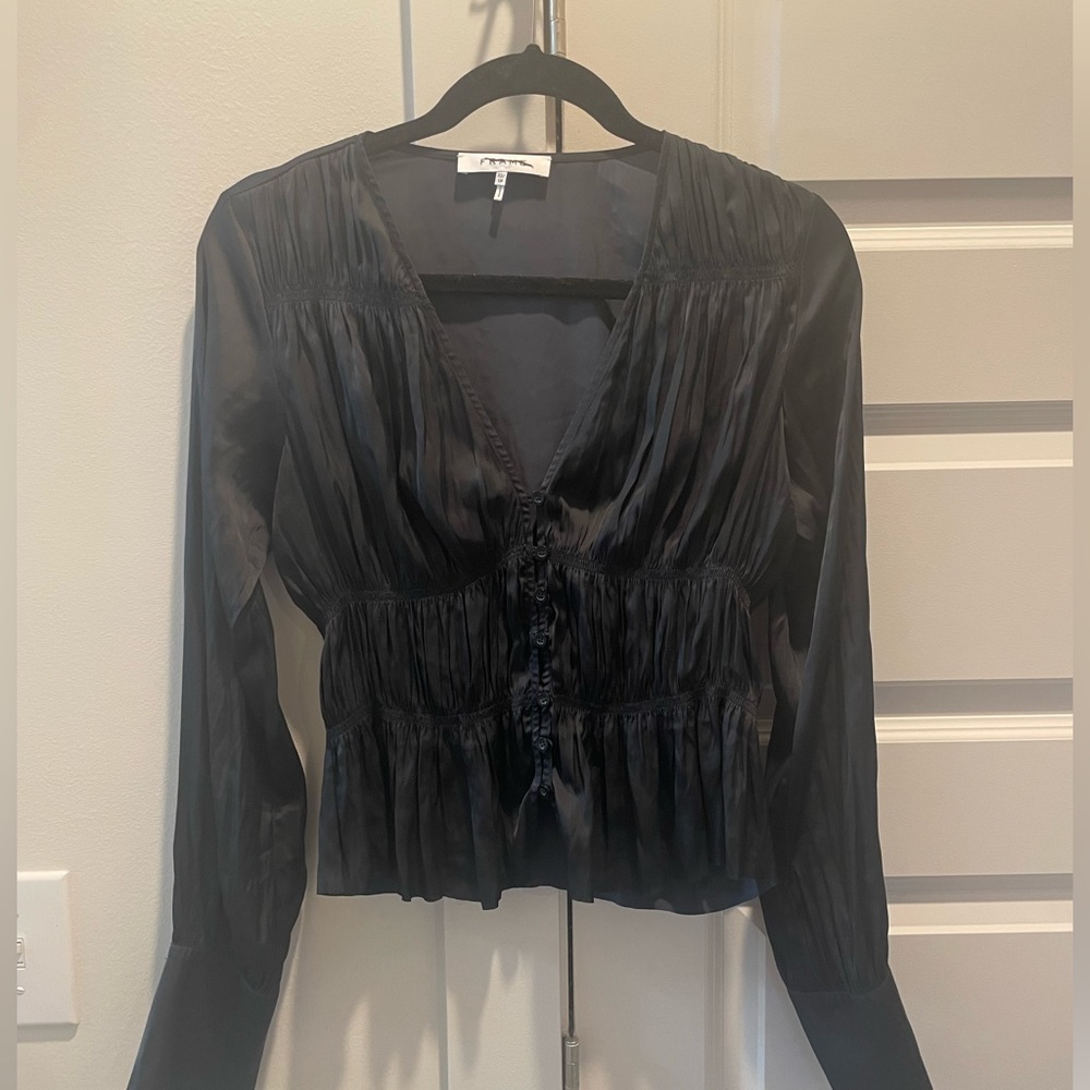 Frame Shirred Silky Top Black Size XS - Picture 4 of 5